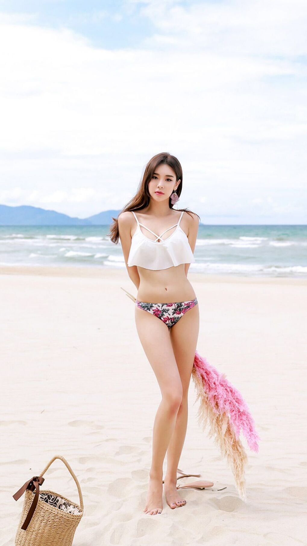 中立代表队B队员默契配合助力冲线