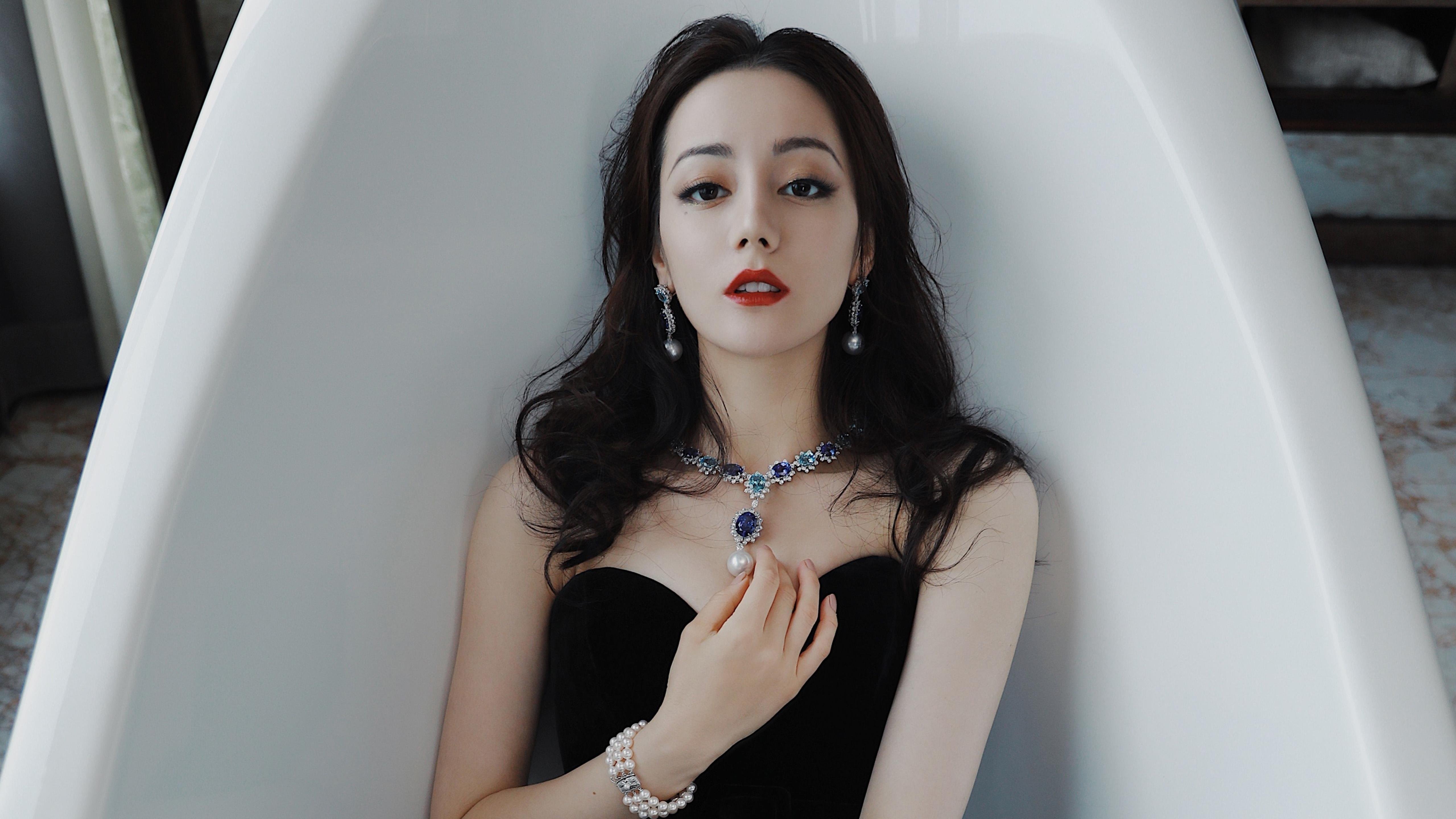 仰泳项目中立代表队A选手节奏稳定，仰泳被列为正式比赛项目的年份是